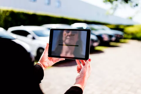 The success of your geolocation project depends on the support of your employees